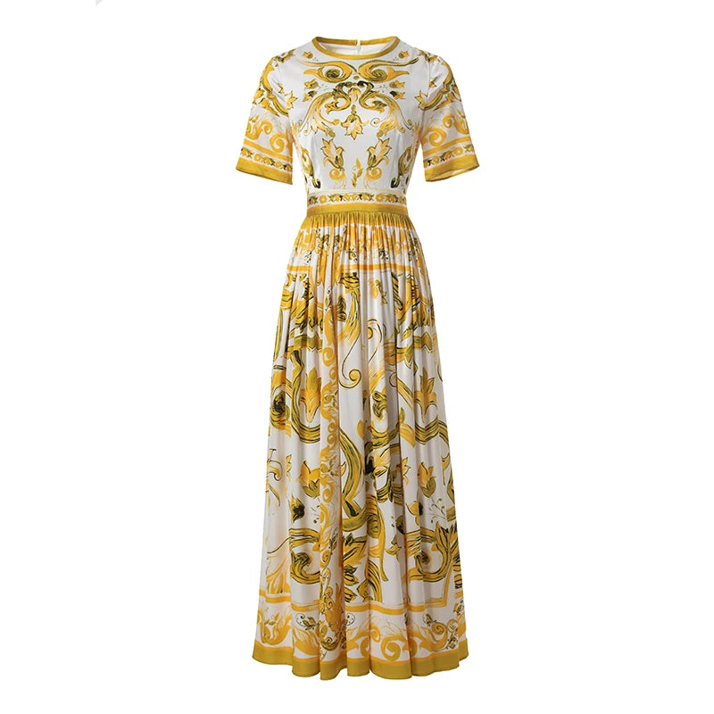 Modisches, elegantes, langes Dolce-Kleid