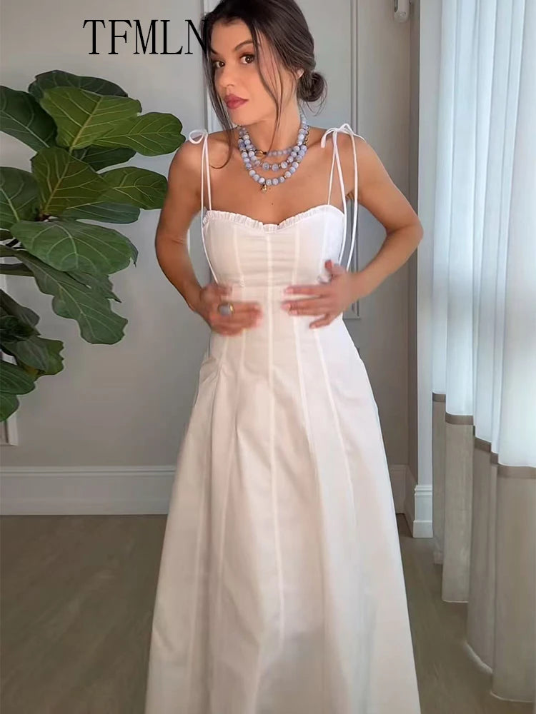 White trending Midi Guess dressd