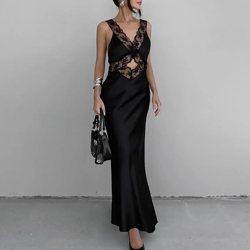 Lace Long cutout dress