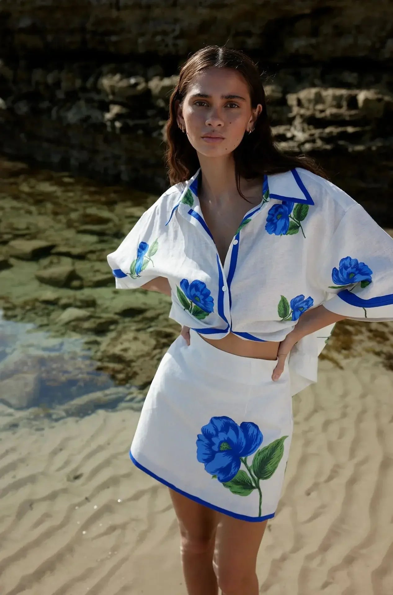 1 beautiful Linen skirt Set top brand