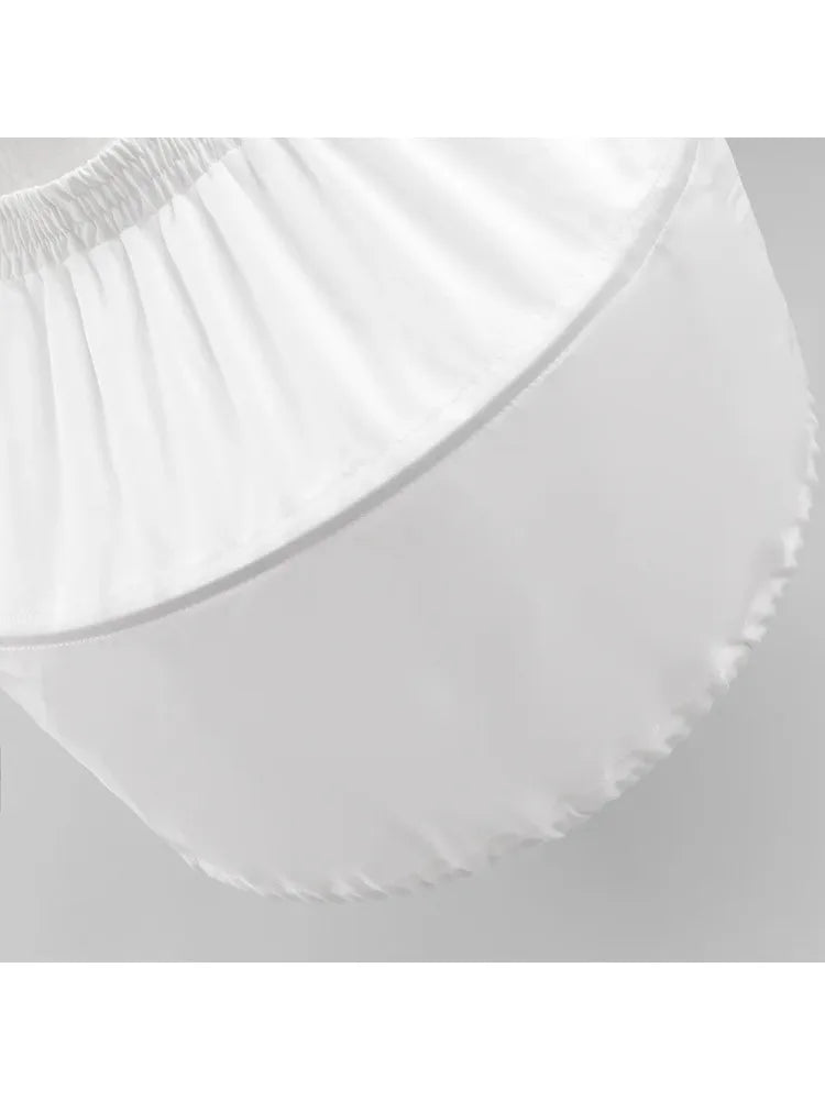 Waist clinching white flowers mini