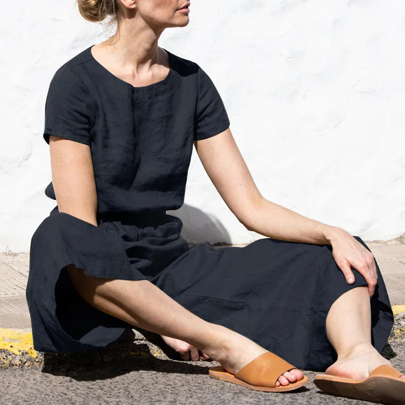 Summer Linen elegant Jumpsuit for strong women