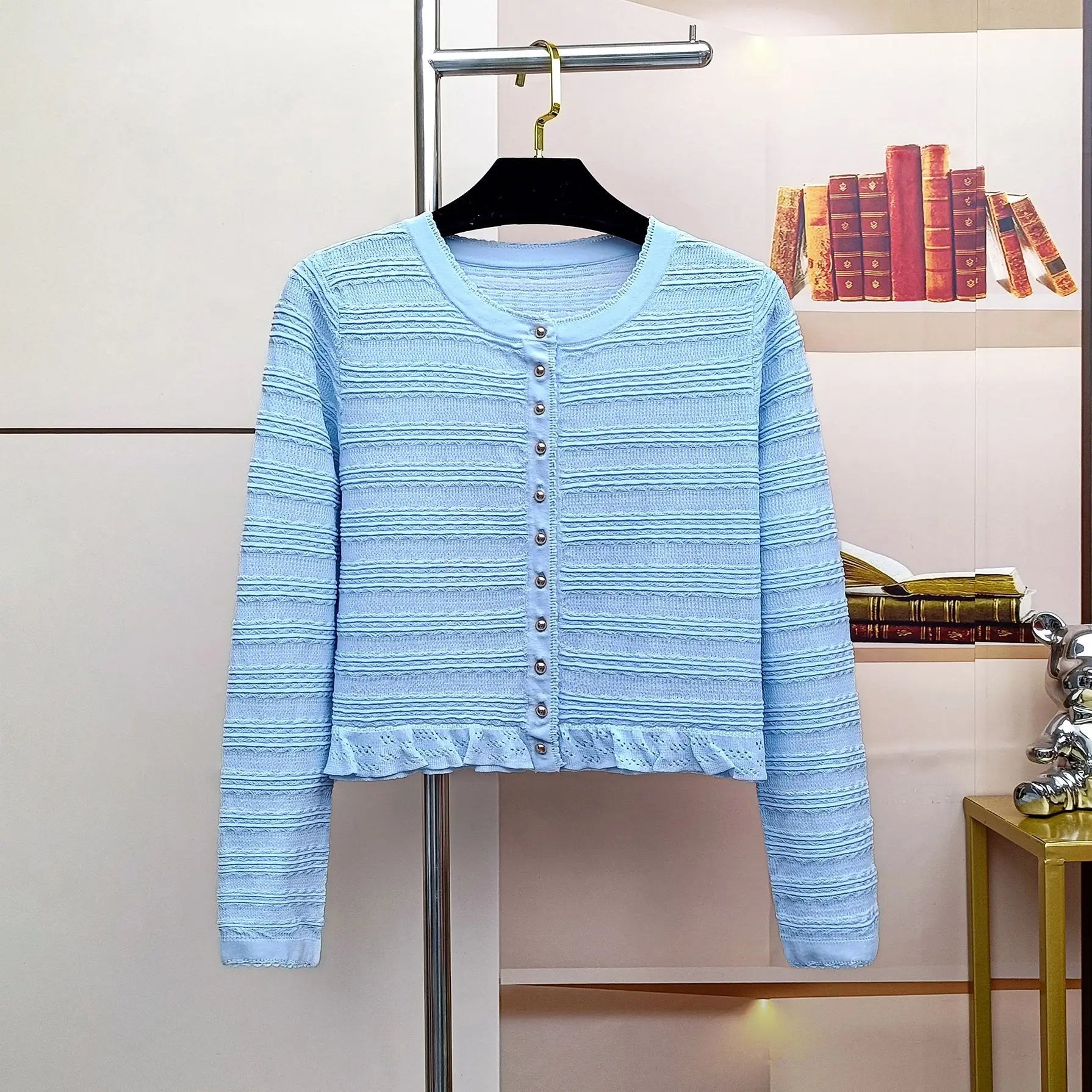 25 Spring and Summer New French Socialite Lace Slim-fit Knitted Cardigan Jacket Ruffled Sleeveless A-Line Solid Dress