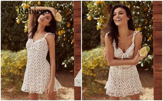 1 flower white Lace dress