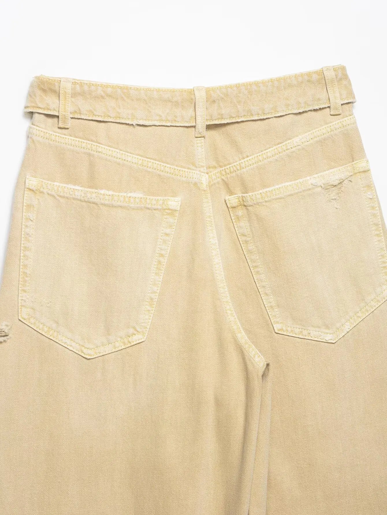 Barrel jeans