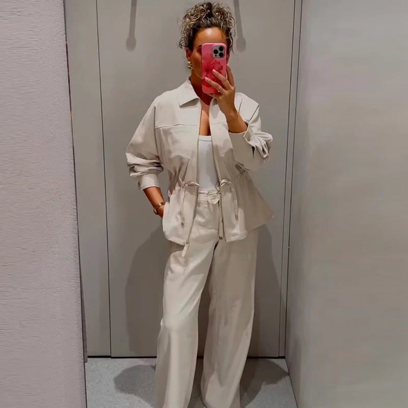 Elegant Set Chic Street Travel Holiday