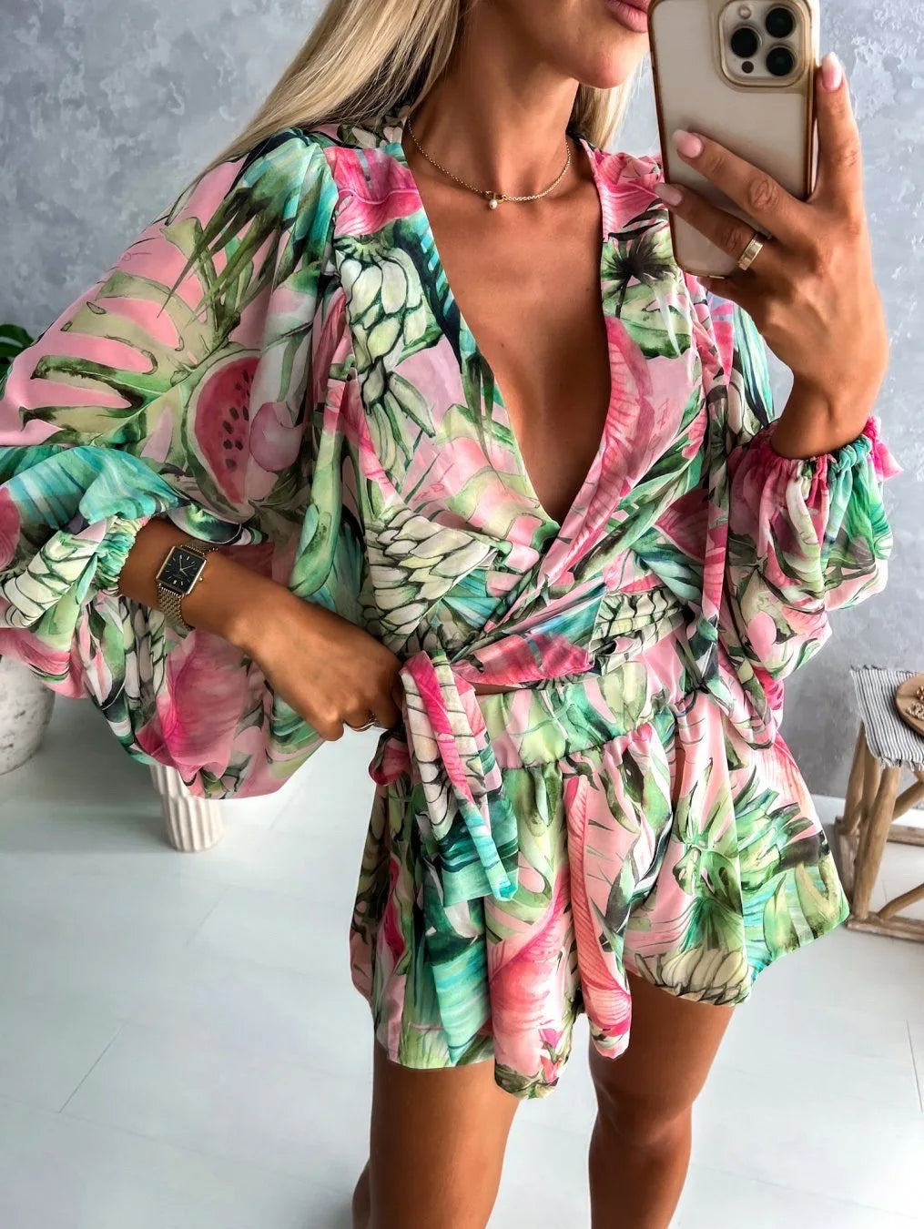 Boho Chic V-Neck Lantern Sleeve Romper - Shellss