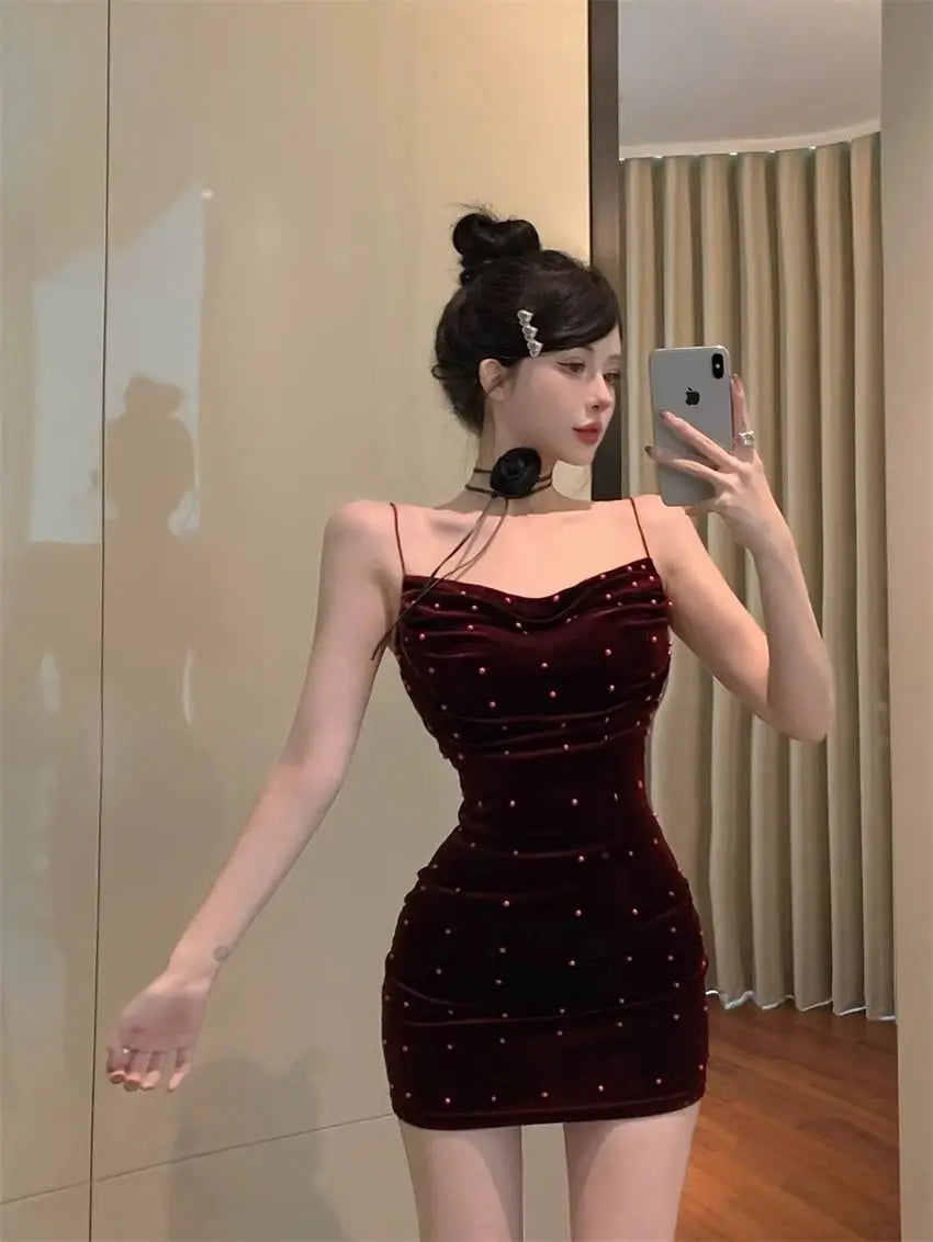 Spring Autumn Solid Color Fashion Slip Dress Women High Street Sexy Slim Pleated Package Hip Dress Embroidered Flares Vestidos