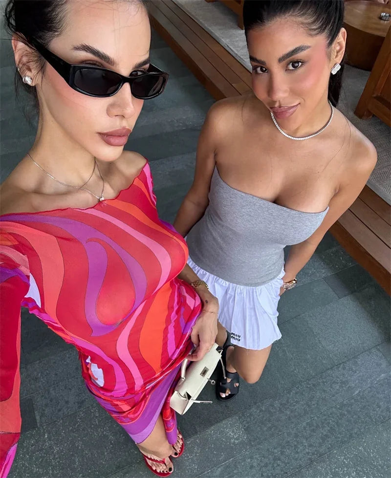 Elegant Striped Cover up Pucci