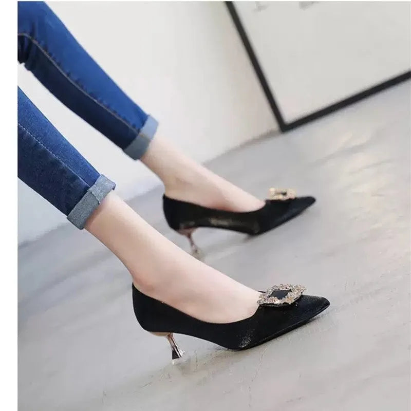 Comfort stiletto heel shoes