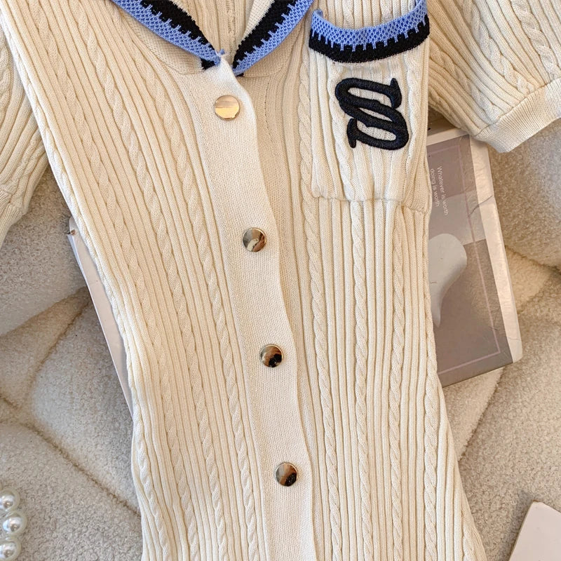 Gestricktes Golf-Tages-Renntag-Kleid