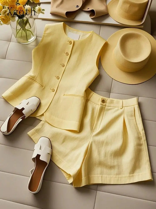 1 Yellow Vest High Waist Shorts Set