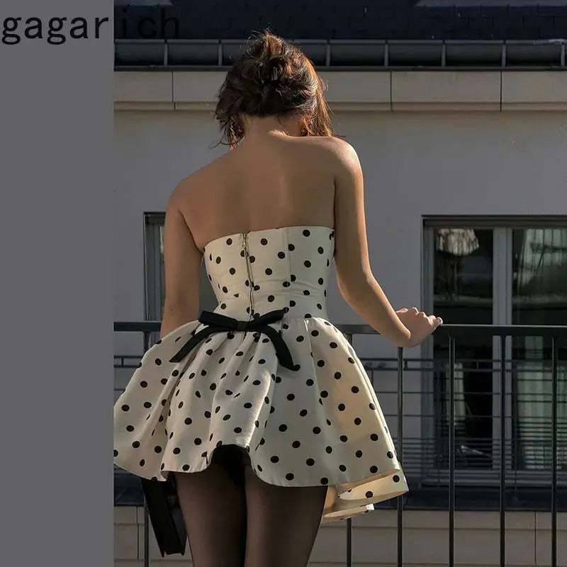 Trending French Retro Polka Dot Print 2025