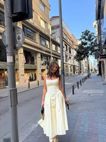 Elegant Laced Pleated Midi Dress