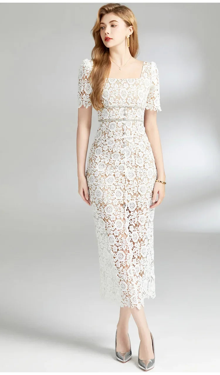 Slimming Lace Dress clio