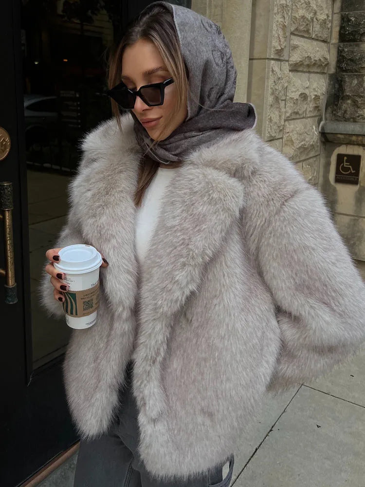 Vintage Cropped Faux Fur zara vibes