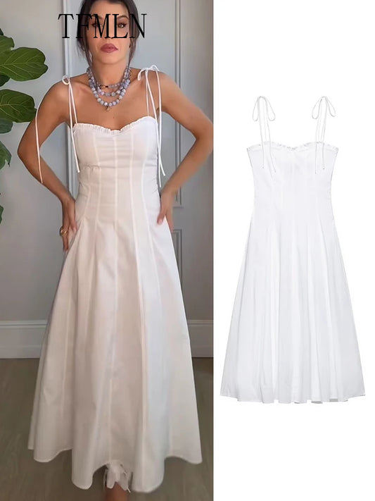 White trending Midi Guess dressd