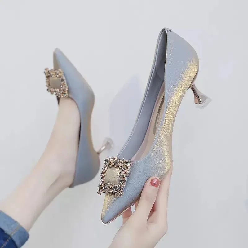 Comfort stiletto heel shoes