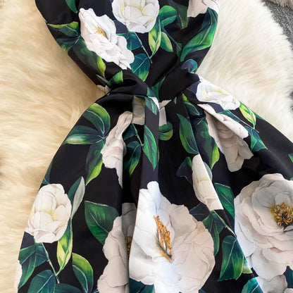 Retro Floral Elegant