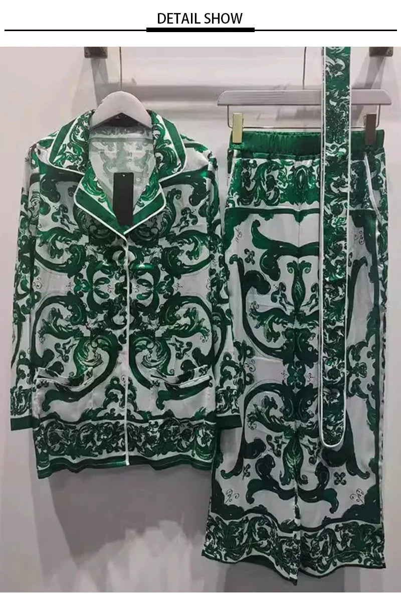 Long sleeve majolica print Two-piece Set