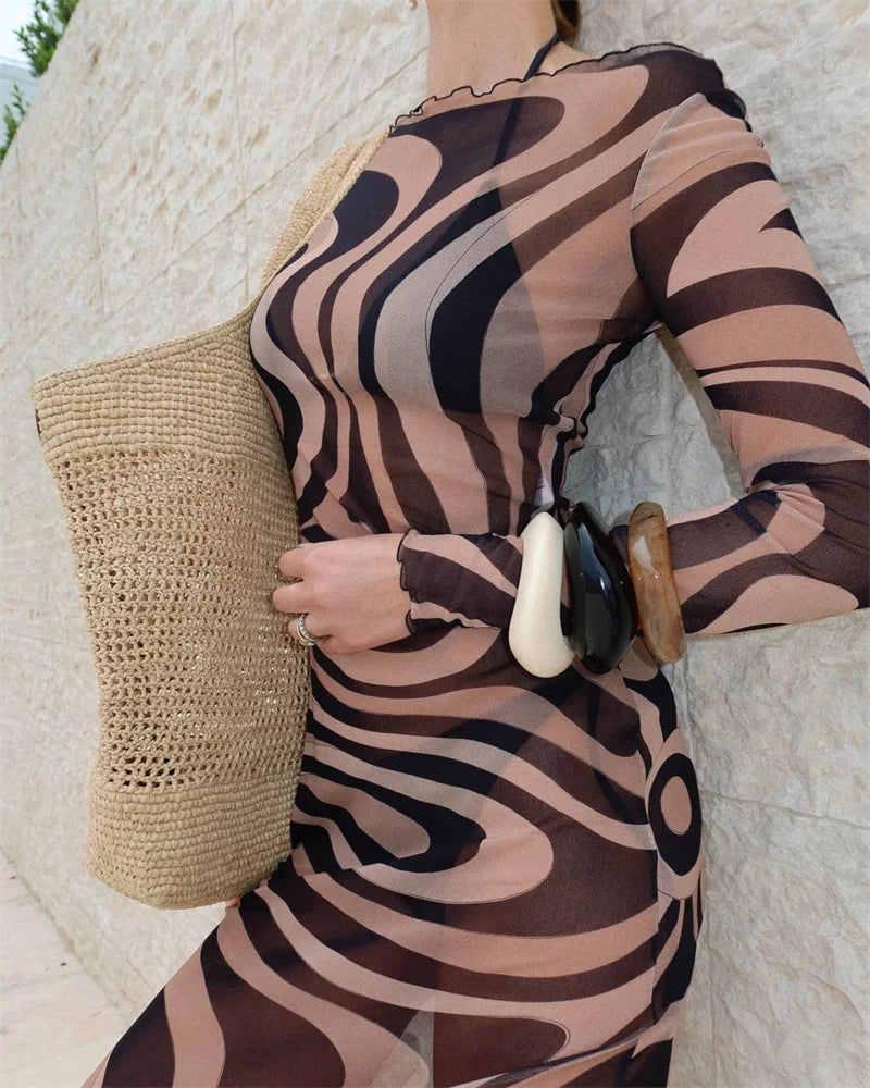 Elegant Striped Cover up Pucci