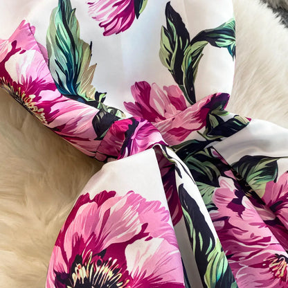 Retro Floral Elegant