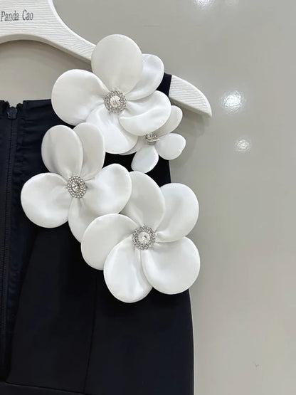 1 Black Flower Mini