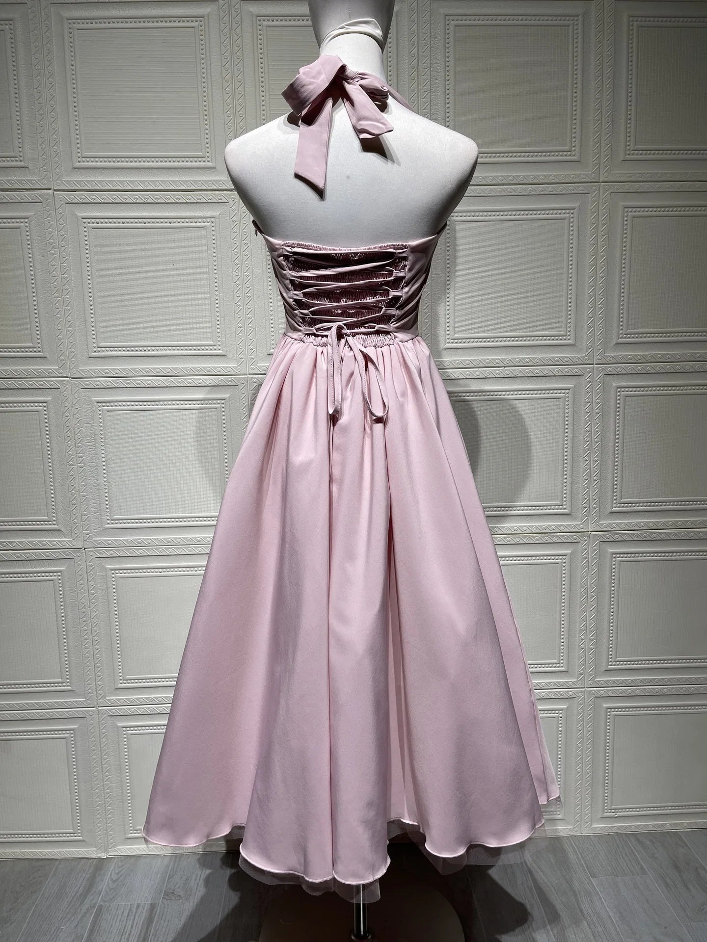 Luxurious Dress Vintage-Inspired Chic Puff-Sleeve Dress Lace-Up Pleated Tulle Dress Romantic-Elegant Evening Ruffle Gown - Shellss