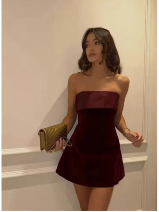 Elegant Burgundy Strapless Tube Velvet Mini