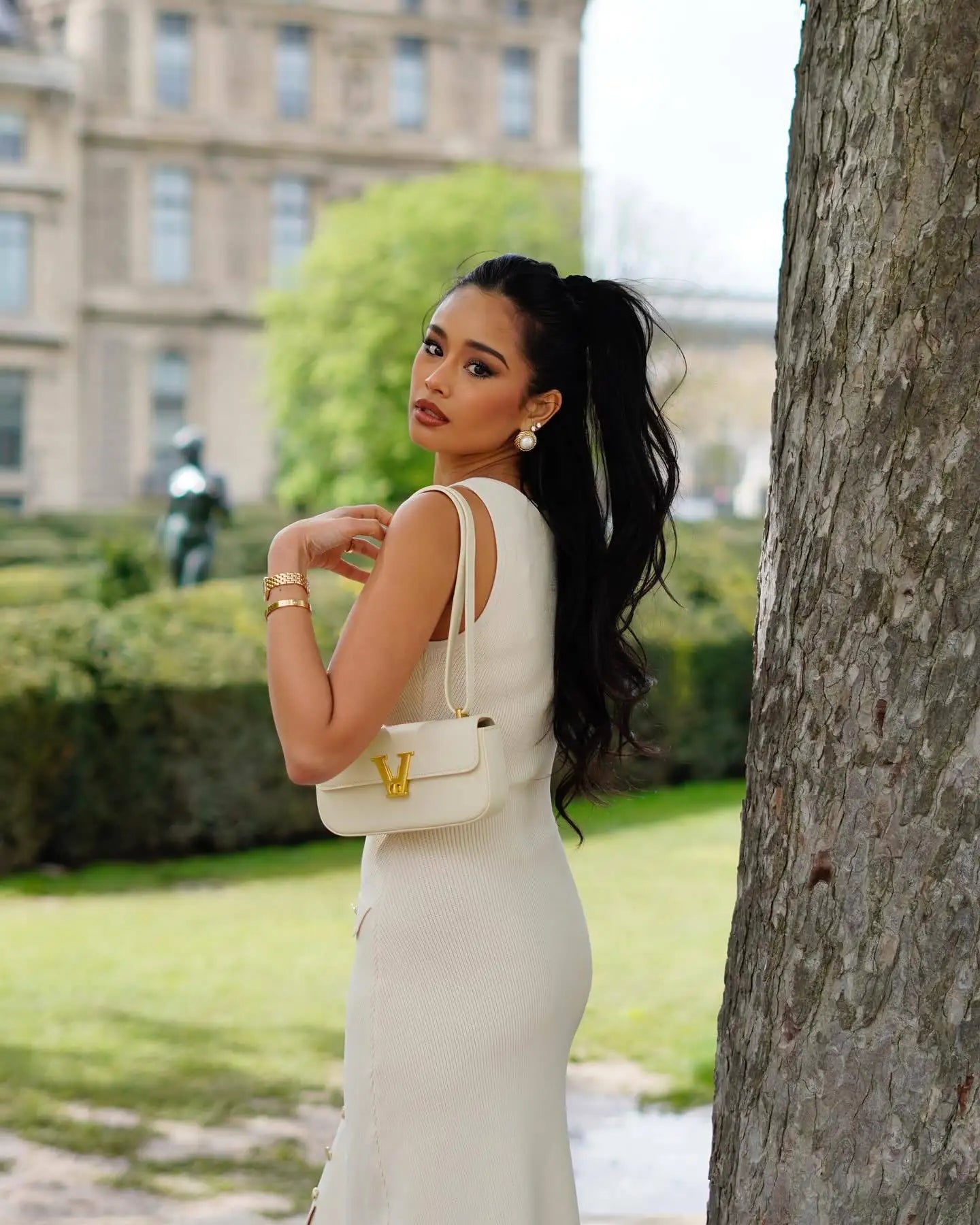 Long Buttoned Knit Dress