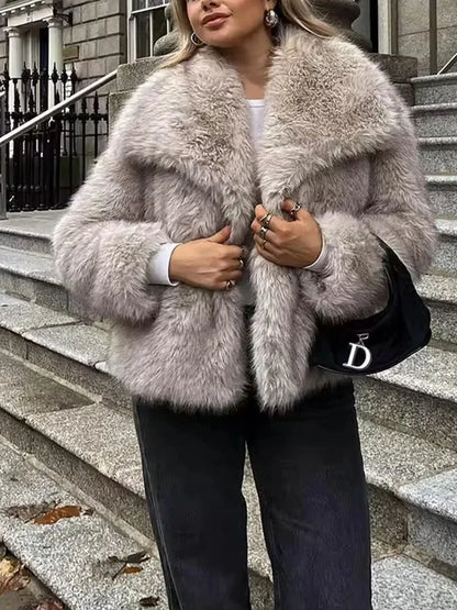 Vintage Cropped Faux Fur zara vibes