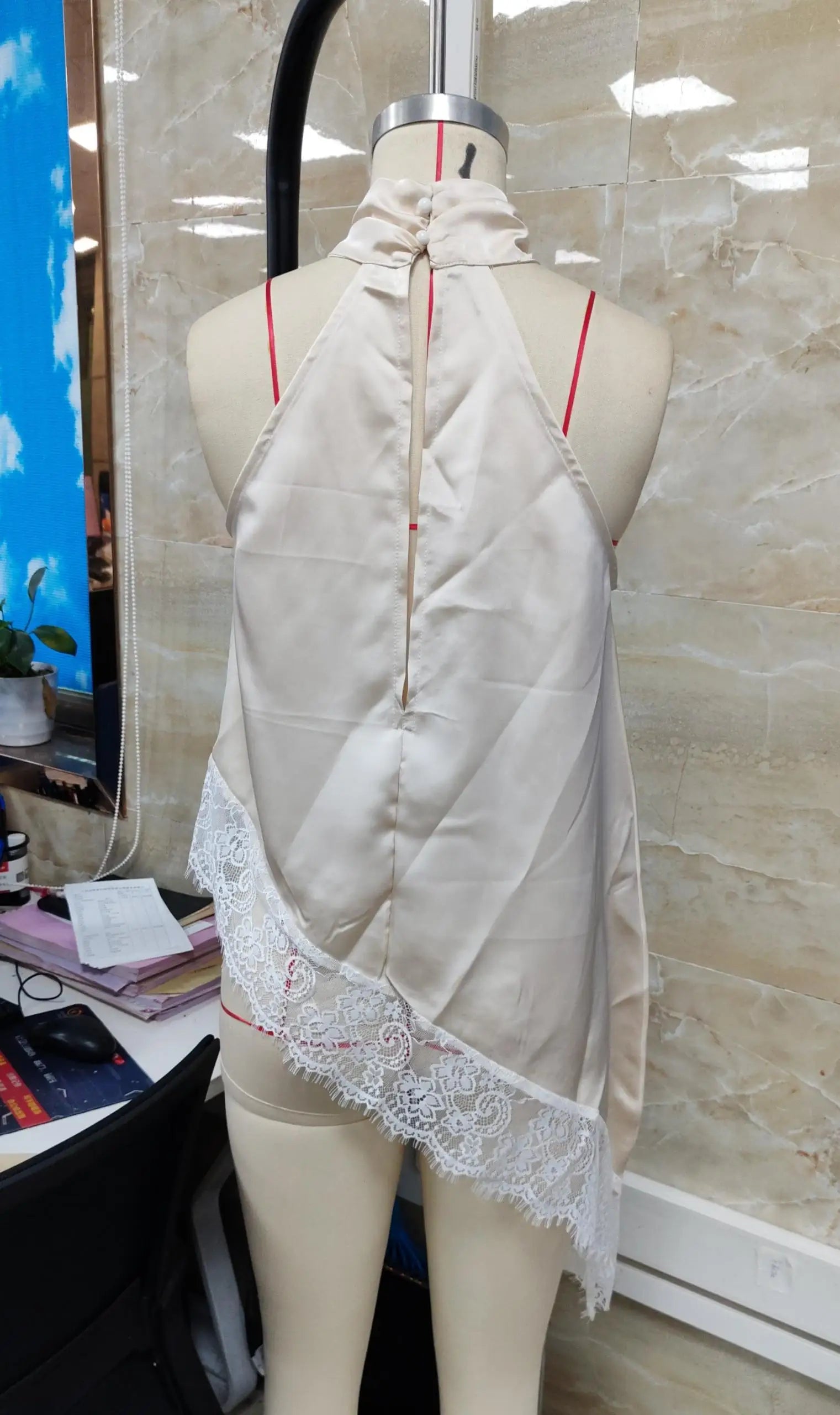 Asymmetrical Silky Top clio - Shellss