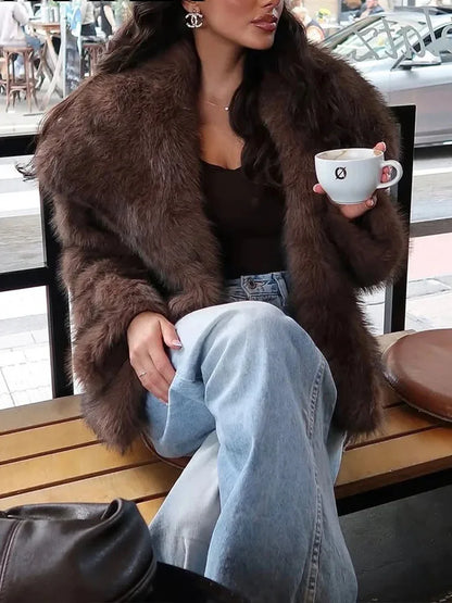 Vintage Cropped Faux Fur zara vibes