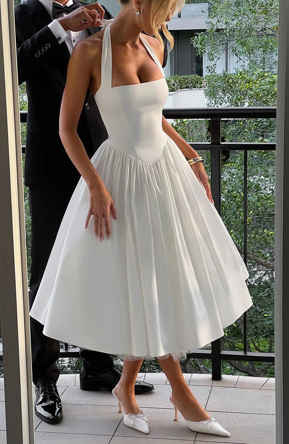 Luxurious Dress Vintage-Inspired Chic Puff-Sleeve Dress Lace-Up Pleated Tulle Dress Romantic-Elegant Evening Ruffle Gown - Shellss