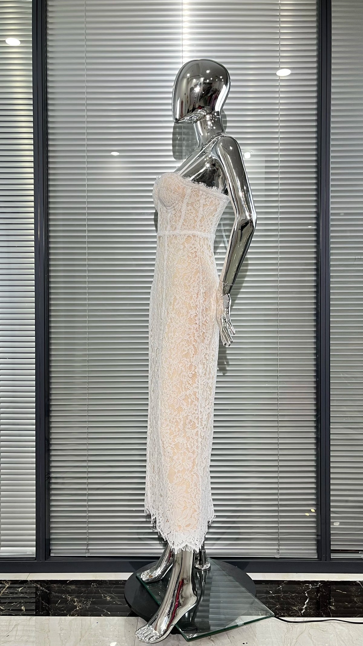 2025 Sexy See Through Lace Spaghetti Sleeveless Bodycon Long Dress Elegant Woman Party Vestido Celebrity Evening Party Outfit - Shellss