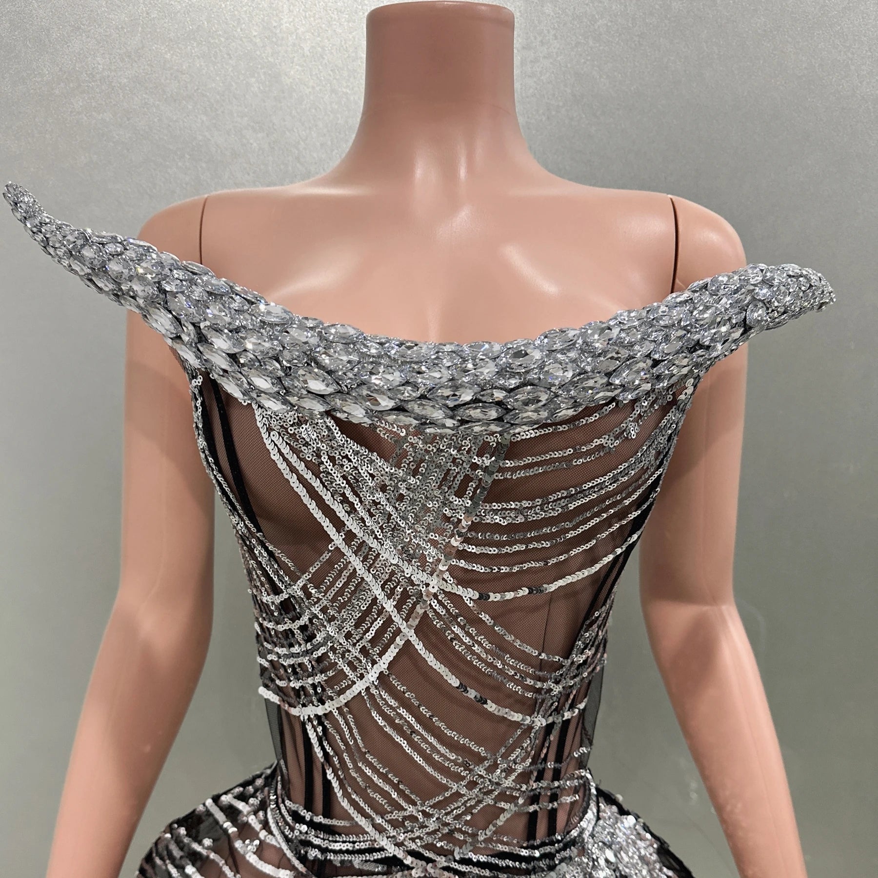 Shinning Tassels Chain Sexy Strapless