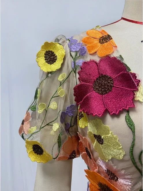 3D Flower Embroidered Lantern Sleeve