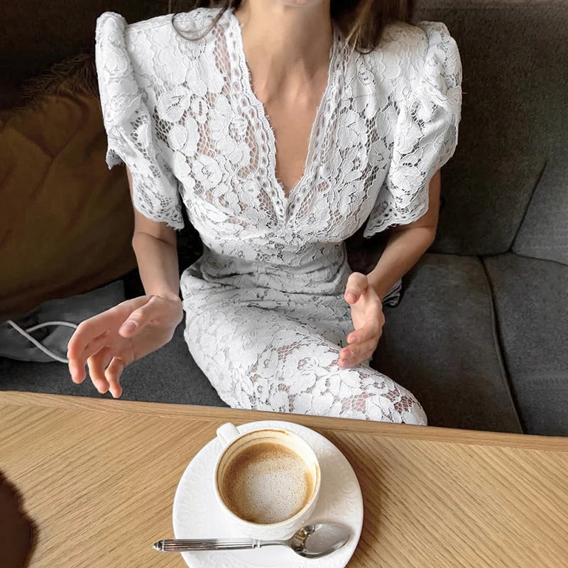 Sexy V Neck High Waist Slim Fit Prom Dress Chic Short Sleeved Women Birthday Party Dresses Summer Temperament Lace Long Dress