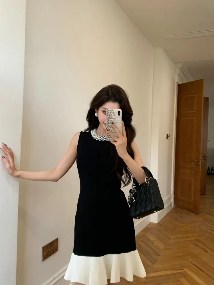 Elegant Pearl Detail Knitted Mini Sandro Dior