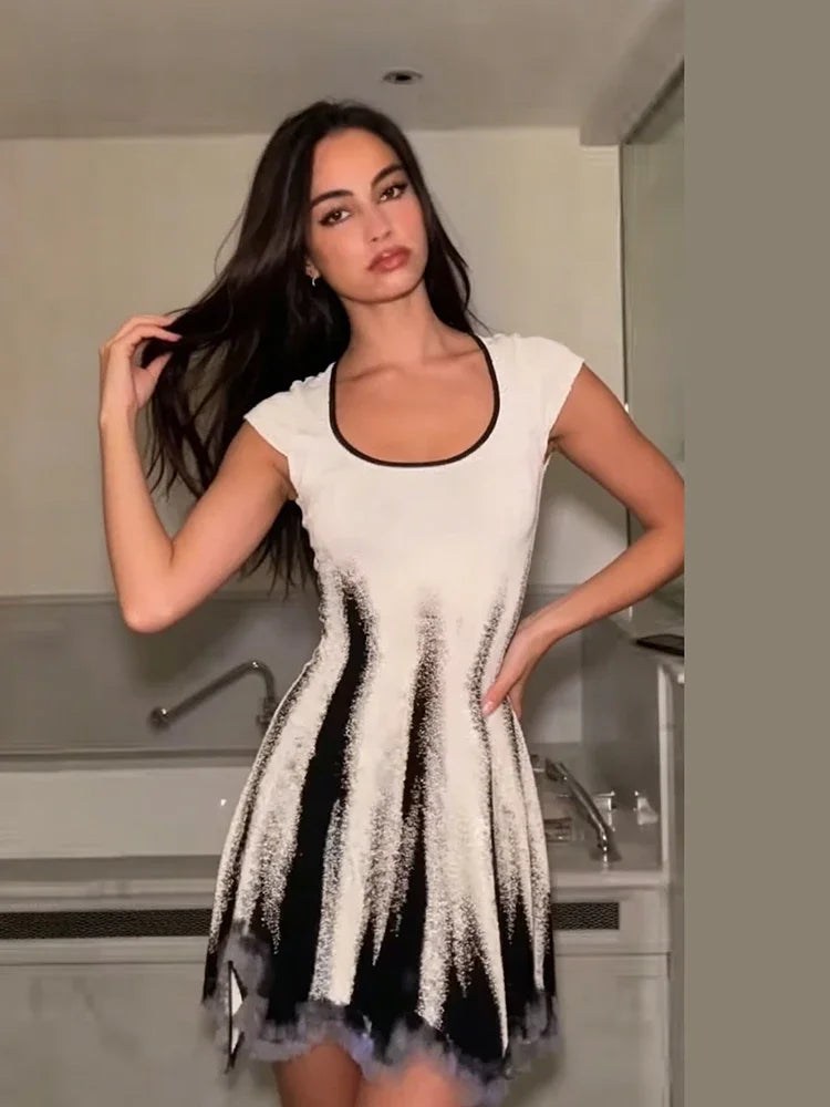 Women's Y2k Reversible Shimmer Sequin Flared Mini Dress Contrast Trim Cap Sleeve Sparkly Glitter Vestidos Date Cocktail Clubwear