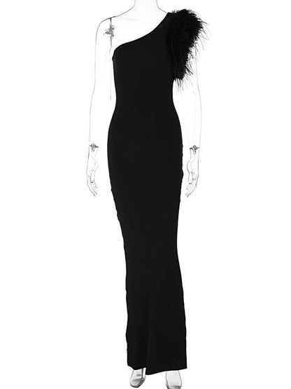 Dulzura Black Sleeveless One Shoulder Feather Maxi Premium