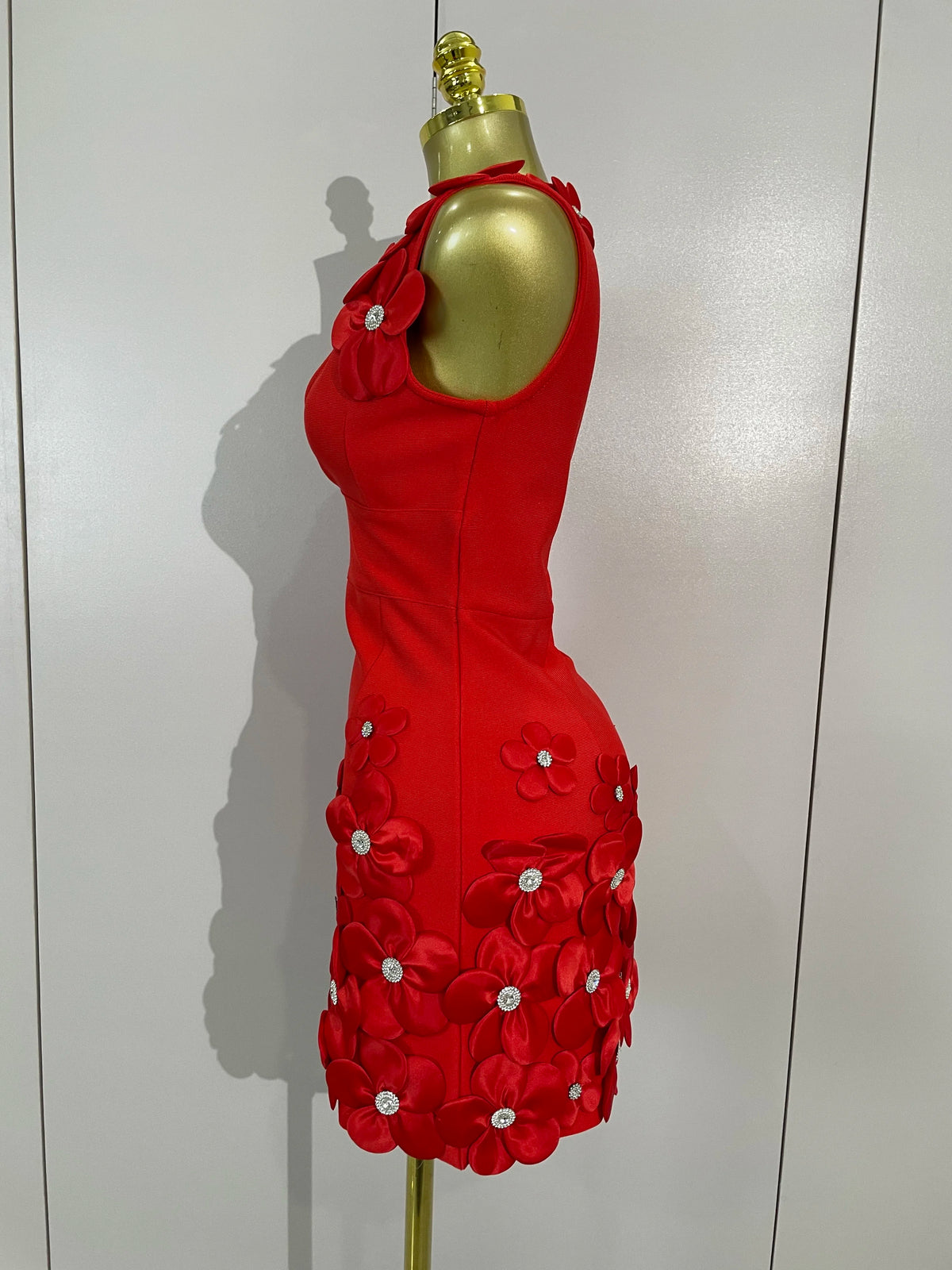 Women Crystal 3D Flowers Sexy Sleeveless V-neck Bandage Dresses Elegant Celebrate Evening Party Gown Birthday Club Party Dresses
