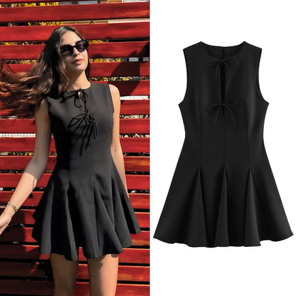 Summer short dress with knot
