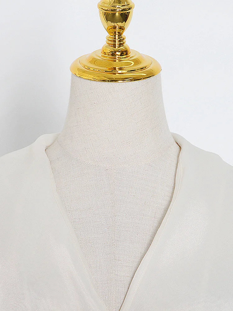 Embroidered Lapel Blouse