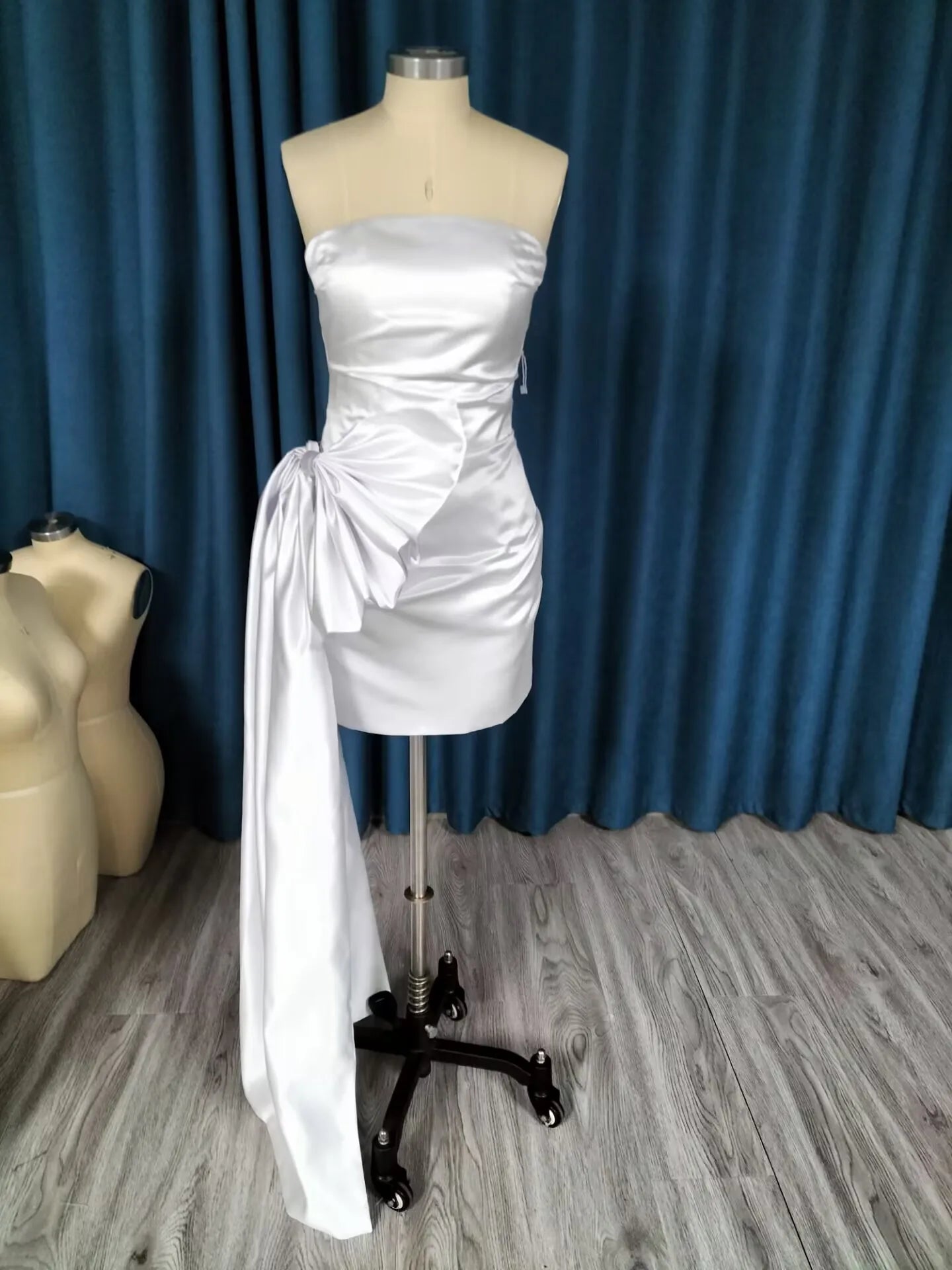 Satin party Dresses Short A Line