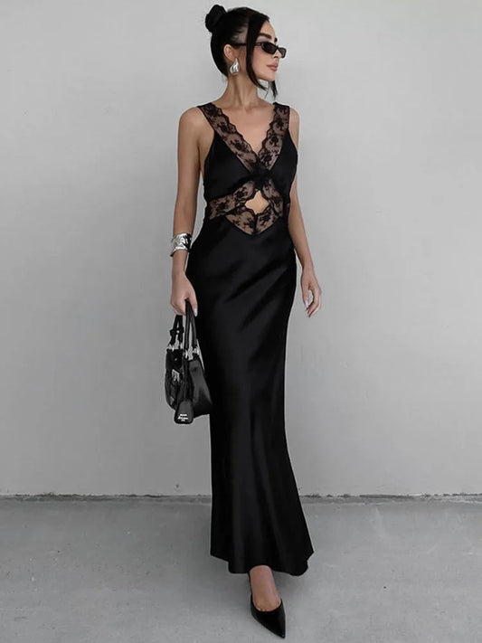 Lace Long cutout dress