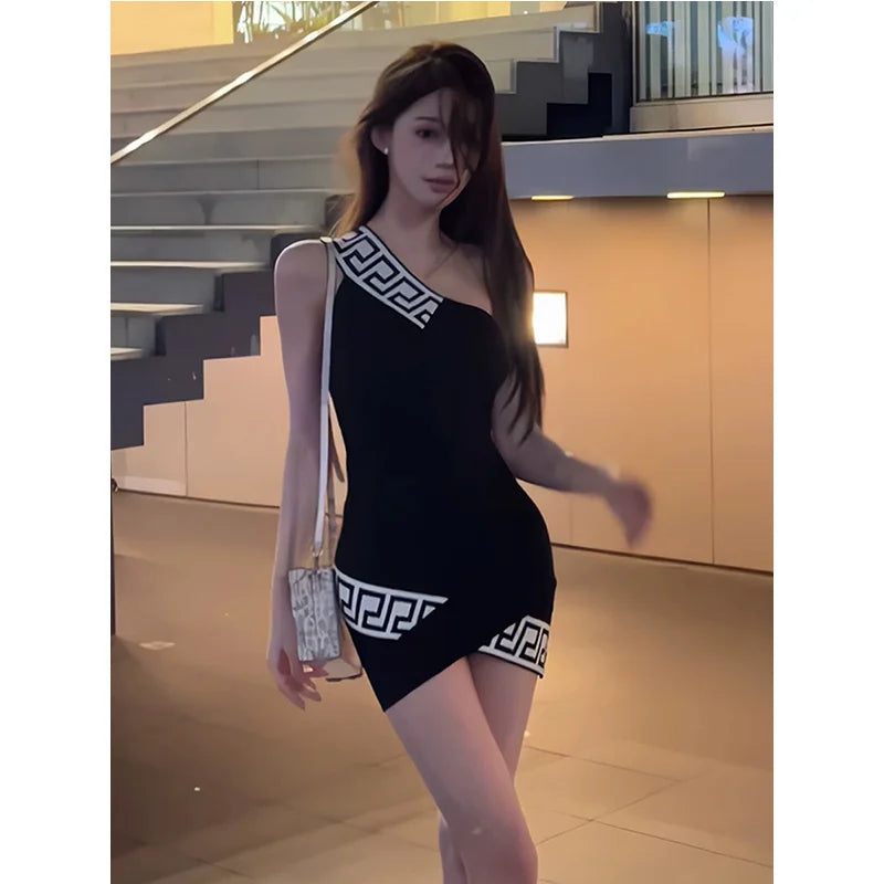 Black Skew Collar Off Shoulder Dresses Female Temperament Irregular Mini Dress Summer Slim Trend Bodycon Sleeveless Sexy Dress