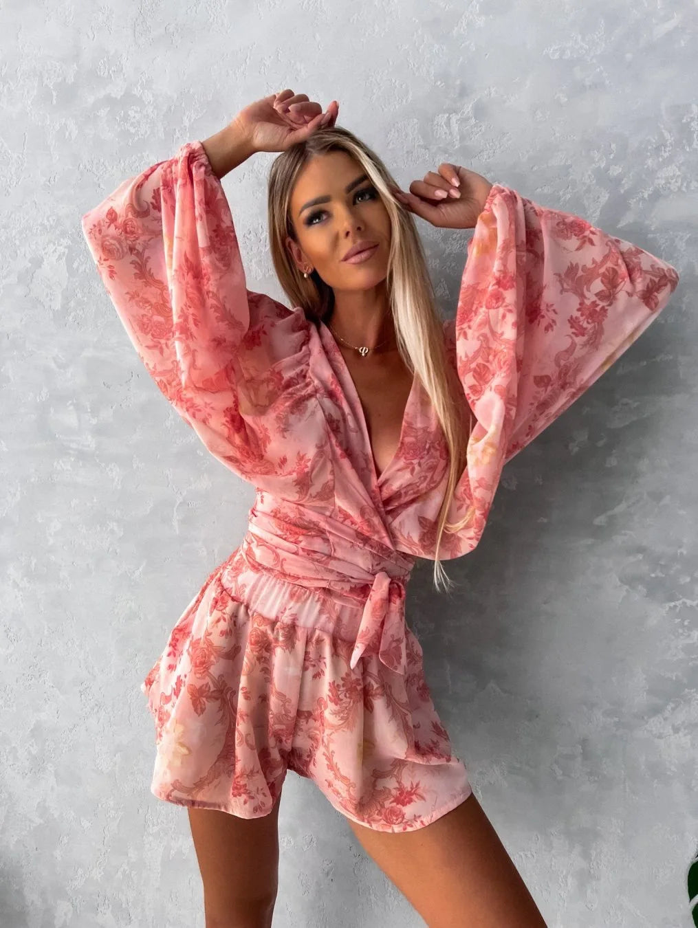 Boho Chic V-Neck Lantern Sleeve Romper