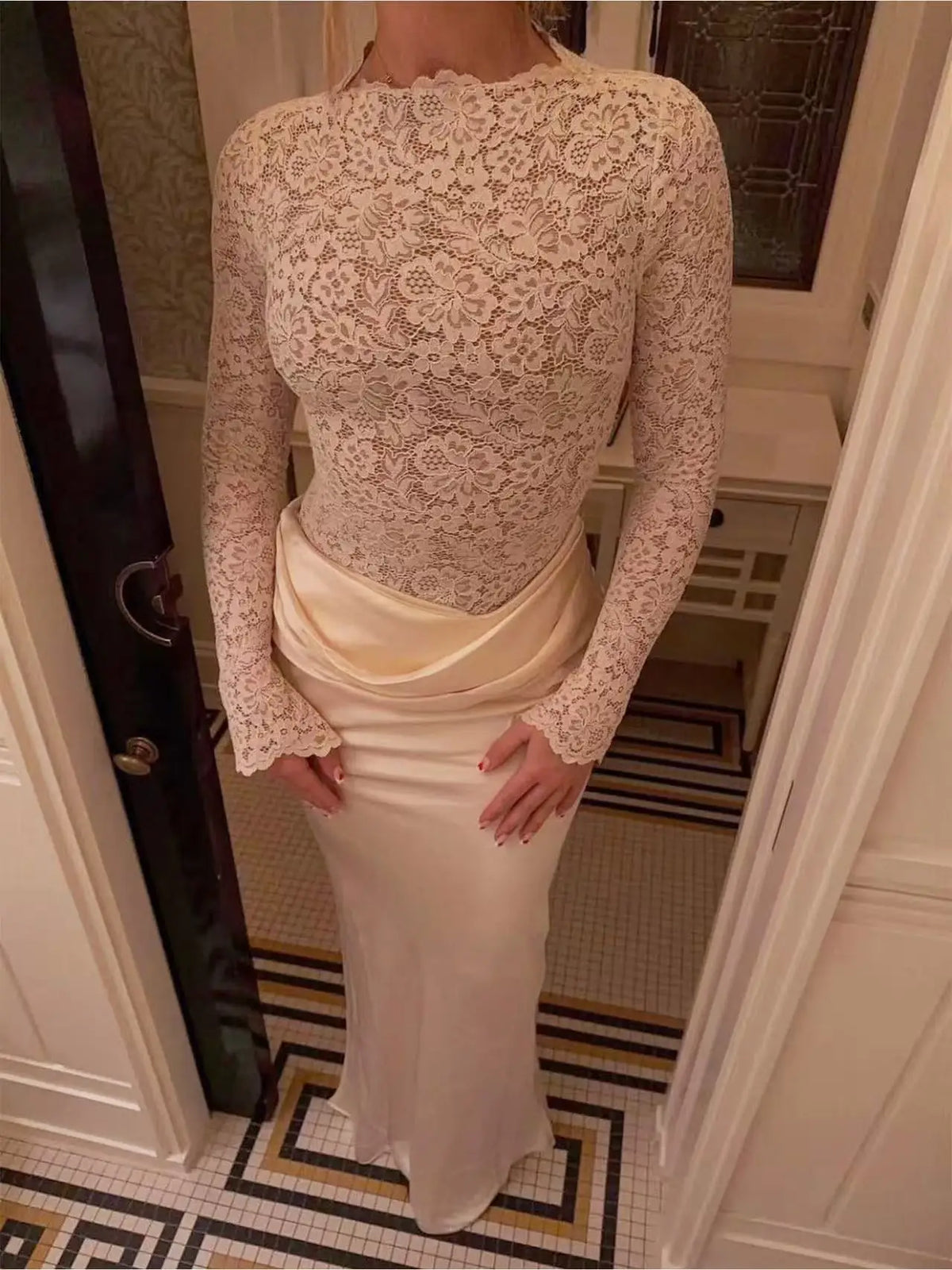 Sexy Women Lace Patchwork Long Sleeve Maxi Dress Elegant Satin Bodycon Evening Party Prom Dress Formal Wedding