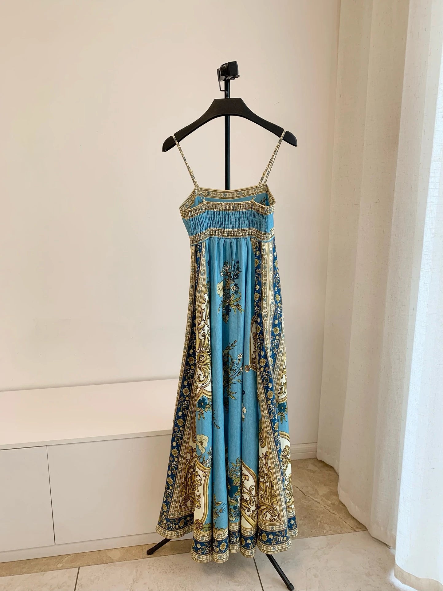 Alemais Party Vibes Resort Brunch